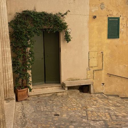 Angolo Del Poeta Suite Matera Exterior photo